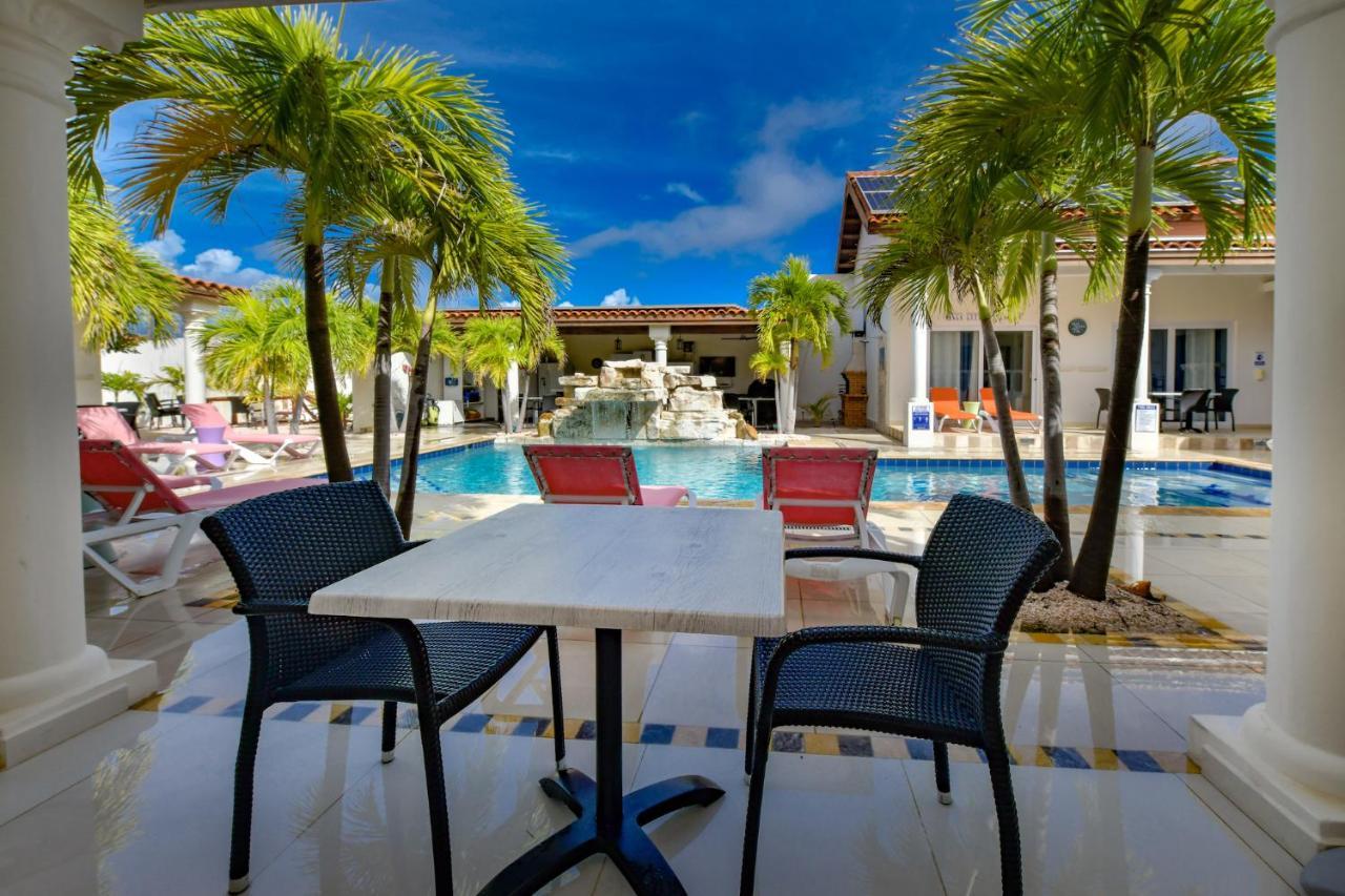 Boutique Hotel Swiss Paradise Aruba Villas And Suites Palm Beach Exterior foto